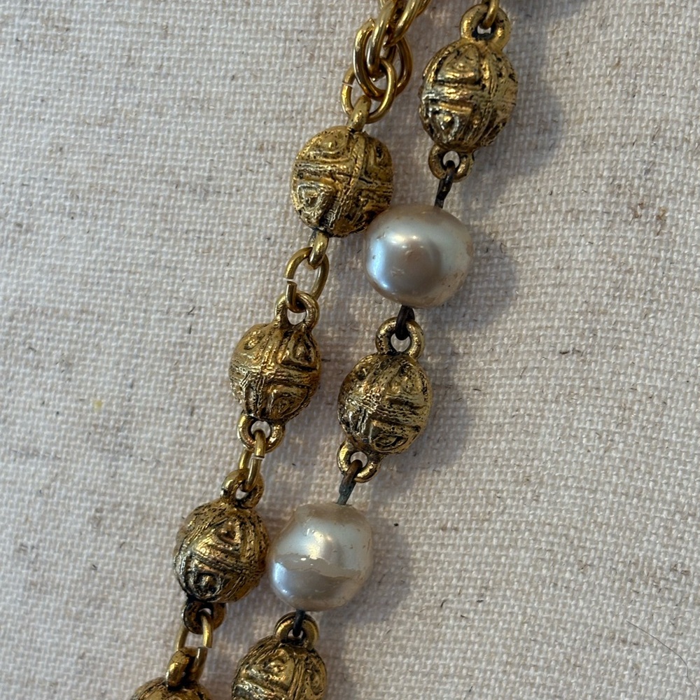 🖤CHANEL SALE🖤Authentic Double Classic Chanel Pearl & Gold Chain Necklace/Belt - Picture 12 of 17